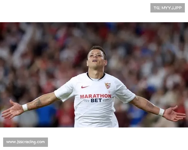 墨西哥球迷哈维尔自制纸板人像代替自己现场观赛感人故事